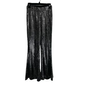 NWT C&V Chelsea & Violet
High Rise Sequin Pull On Flare Pants Small